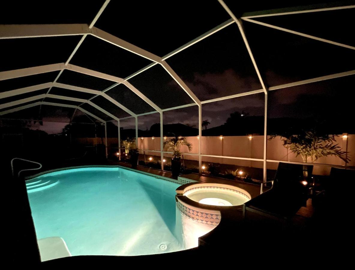 Villa-Haze, Lots Of Privacy, Solar & Electric Heated Pool And Spa Cape Coral Buitenkant foto